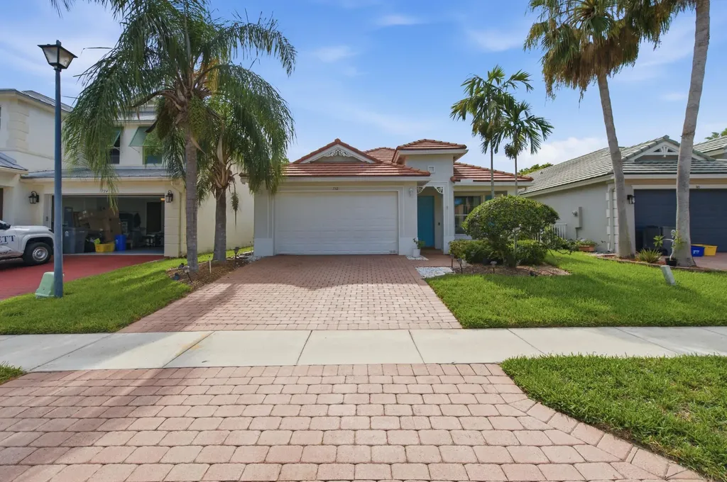 732 Belle Grove Lane West Palm Beach FL 33411