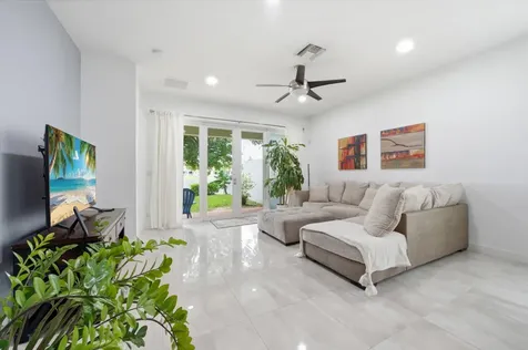 732 Belle Grove Lane West Palm Beach FL 33411