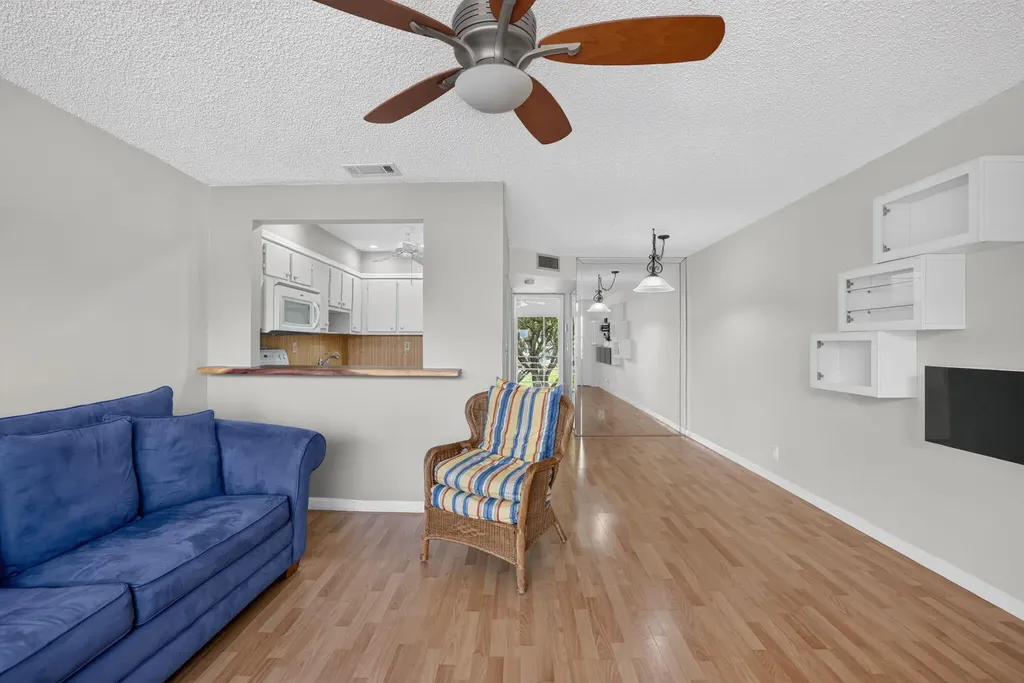 9141 Sunrise Lakes Boulevard Sunrise FL 33322