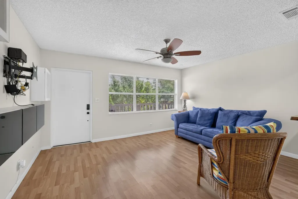 9141 Sunrise Lakes Boulevard Sunrise FL 33322