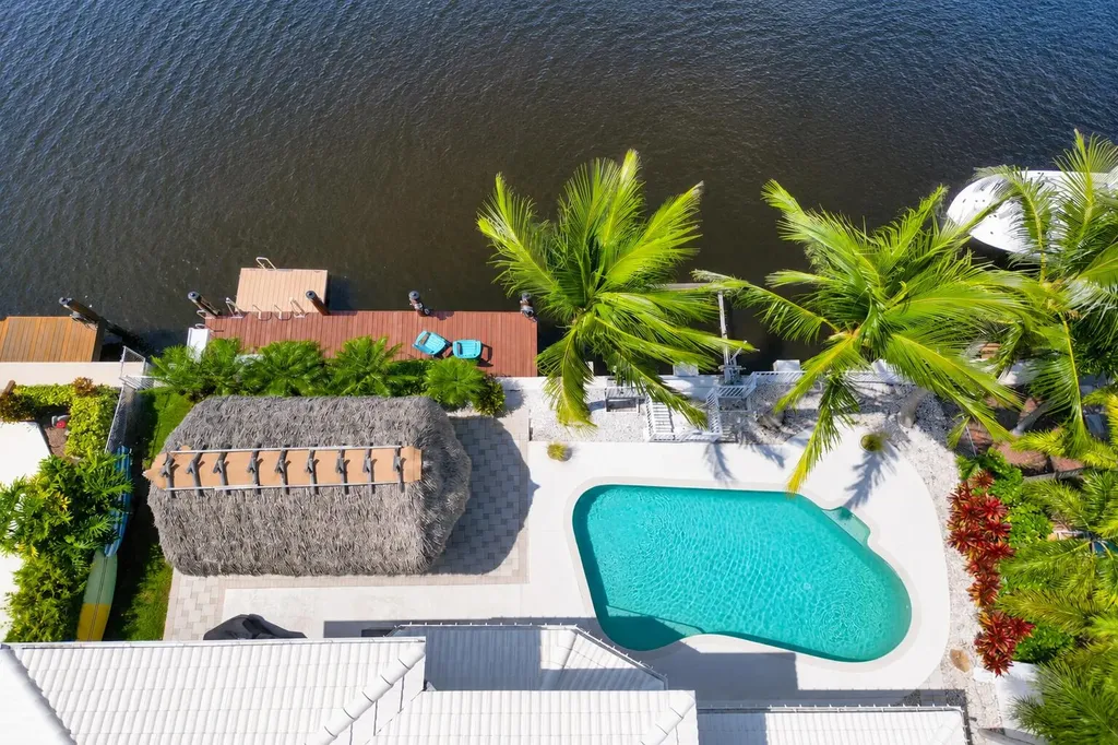240 SE 3rd Court Pompano Beach FL 33060