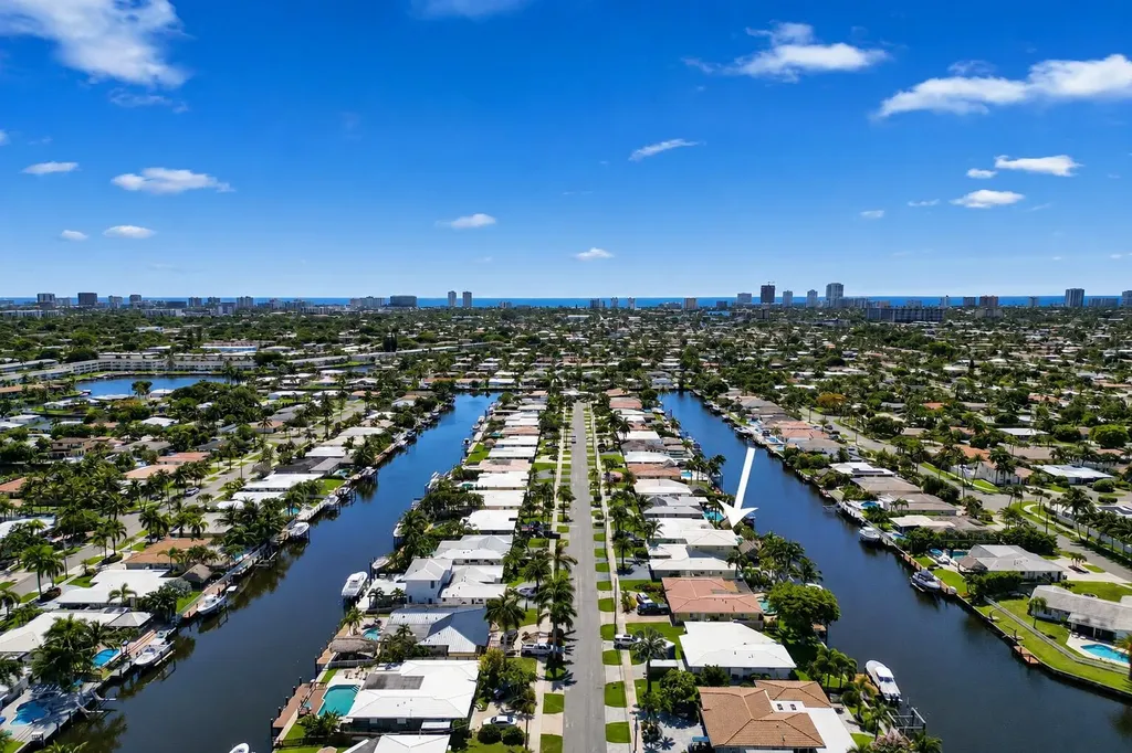 240 SE 3rd Court Pompano Beach FL 33060