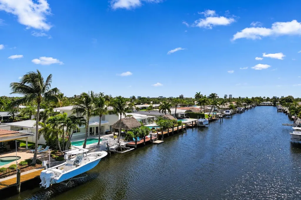 240 SE 3rd Court Pompano Beach FL 33060