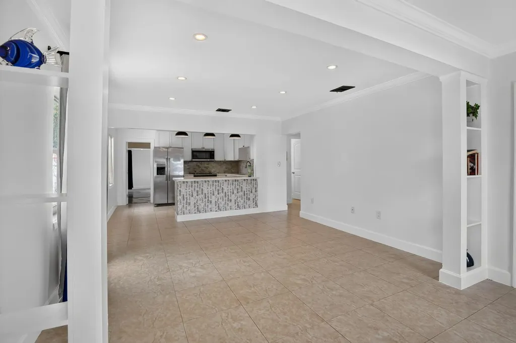 2427 Harding Street Hollywood FL 33020