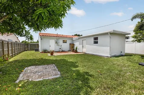 2427 Harding Street Hollywood FL 33020