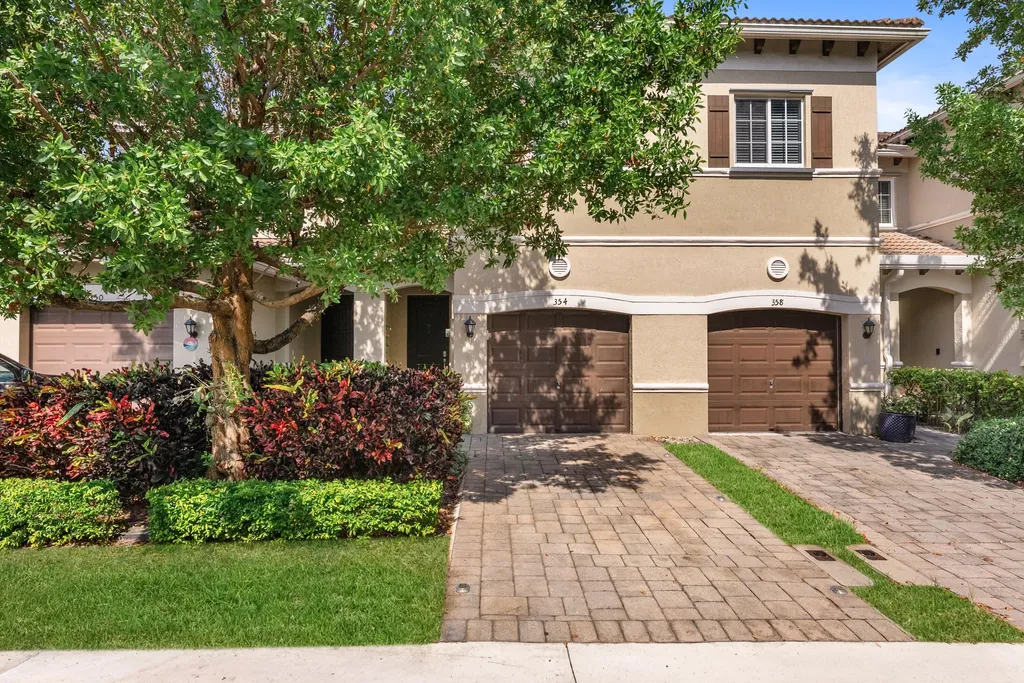 354 SE 1st Way Deerfield Beach FL 33441