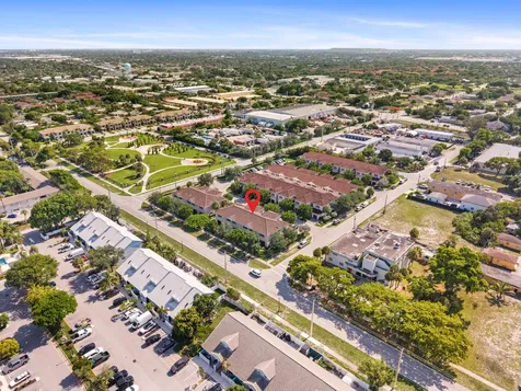 354 SE 1st Way Deerfield Beach FL 33441