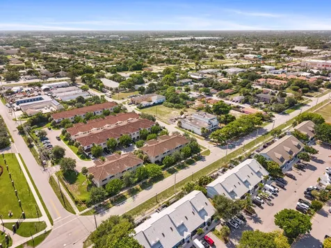 354 SE 1st Way Deerfield Beach FL 33441