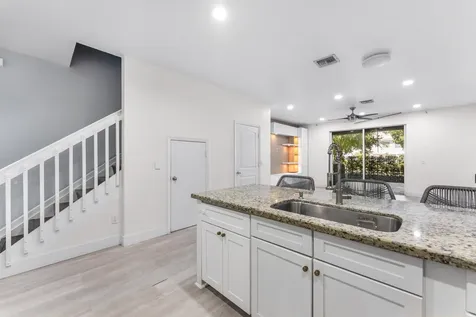 354 SE 1st Way Deerfield Beach FL 33441