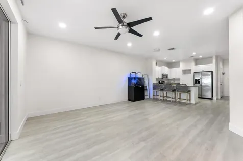 354 SE 1st Way Deerfield Beach FL 33441