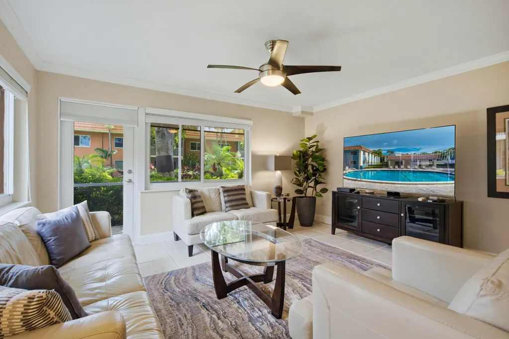 119 NE 19th Court Wilton Manors FL 33305