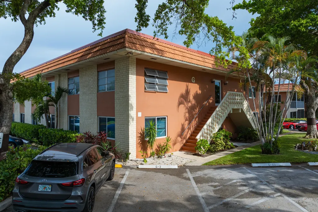 119 NE 19th Court Wilton Manors FL 33305