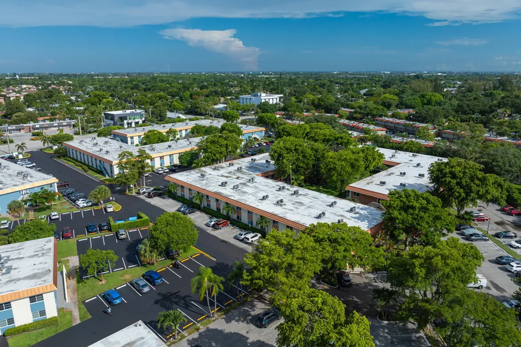 119 NE 19th Court Wilton Manors FL 33305
