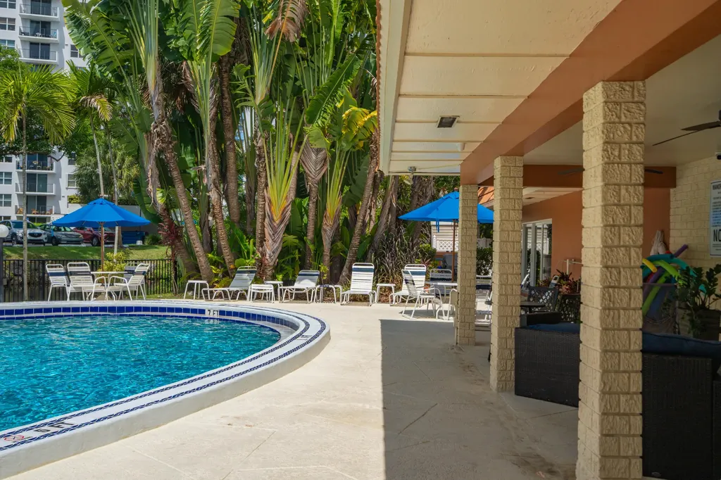 119 NE 19th Court Wilton Manors FL 33305