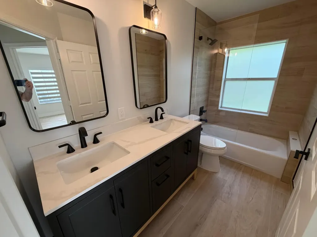 2325 NW 101st Way Coral Springs FL 33065