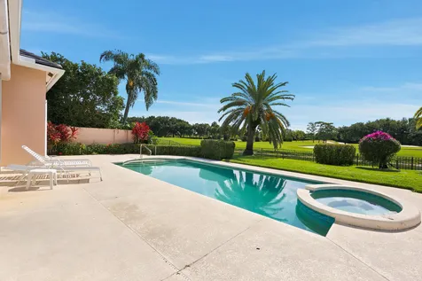 173 N Village Way Jupiter FL 33458