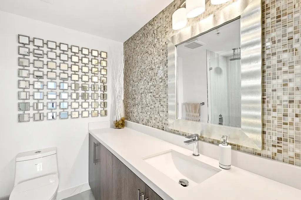 511 SE 5 Avenue Fort Lauderdale FL 33301
