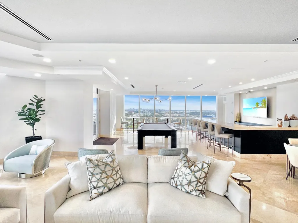 511 SE 5 Avenue Fort Lauderdale FL 33301