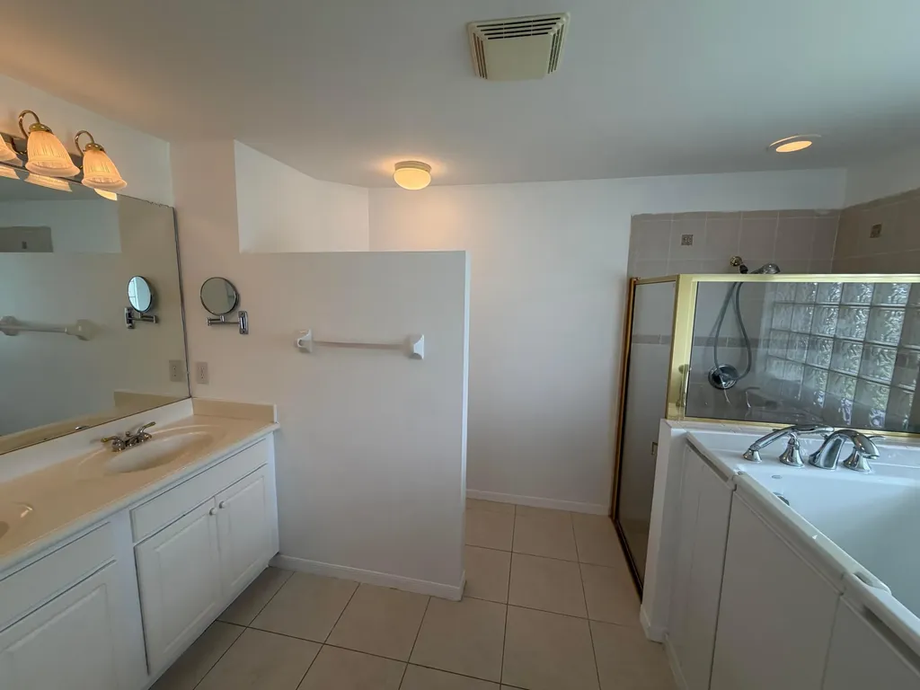 8046 Florenza Drive Boynton Beach FL 33472