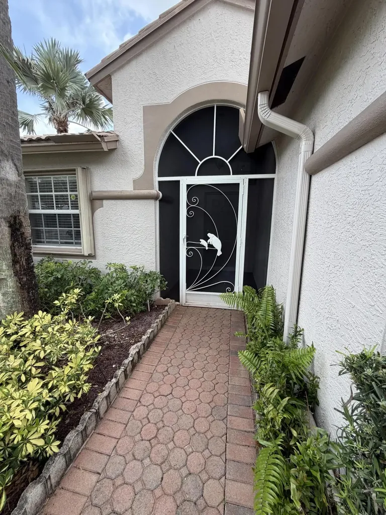 8046 Florenza Drive Boynton Beach FL 33472