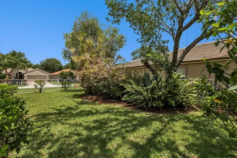 8046 Florenza Drive Boynton Beach FL 33472