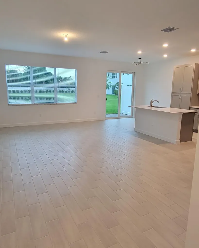 4946 Navali Drive Lake Worth FL 33467