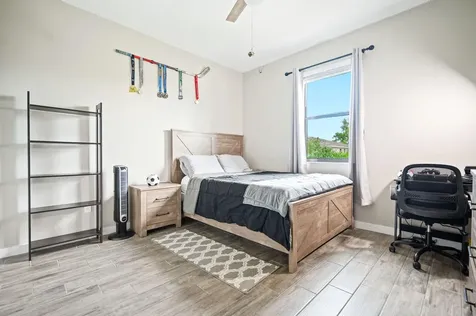 8697 Corvus Lake Worth FL 33467