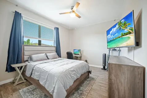 8697 Corvus Lake Worth FL 33467