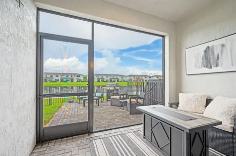 8697 Corvus Lake Worth FL 33467