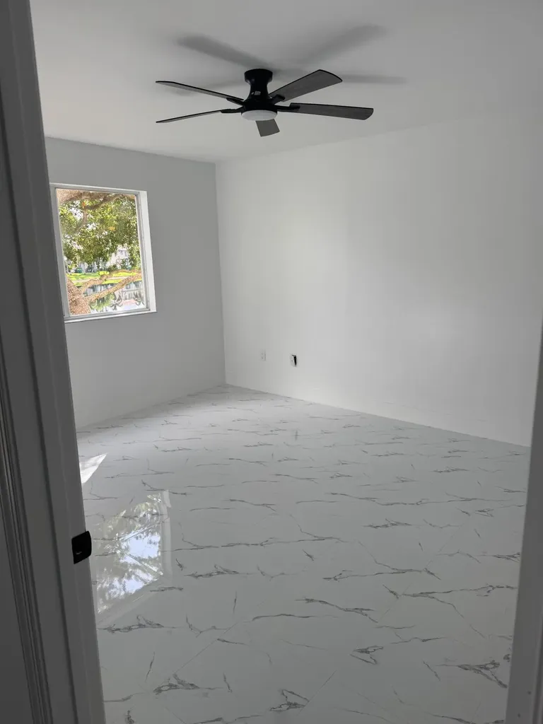 7751 Southampton Terrace Tamarac FL 33321