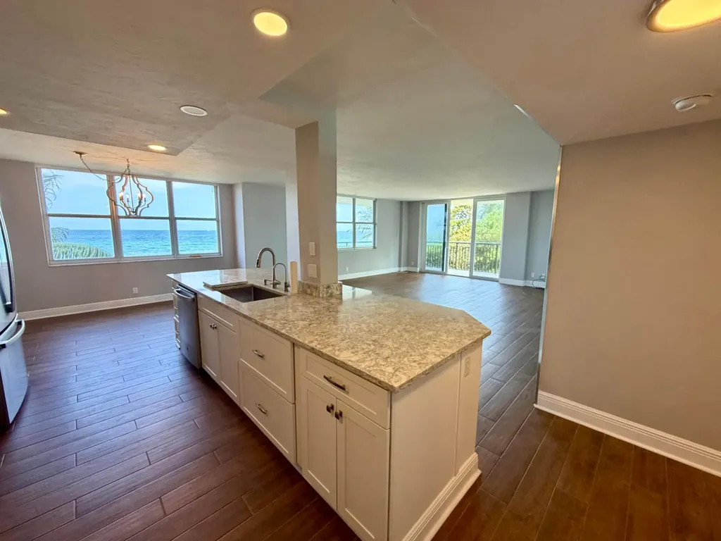 1147 Hillsboro Mile Hillsboro Beach FL 33062