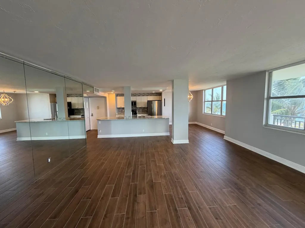1147 Hillsboro Mile Hillsboro Beach FL 33062