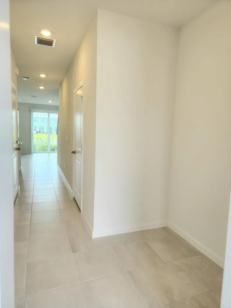 629 Salisbury Circle Fort Pierce FL 34982