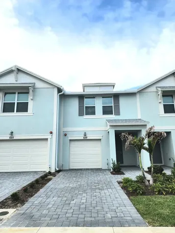 629 Salisbury Circle Fort Pierce FL 34982