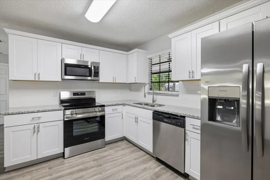 145 21st Avenue Vero Beach FL 32962
