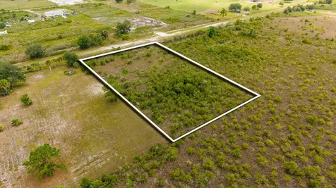 16841 NW 300th Street Okeechobee FL 34972