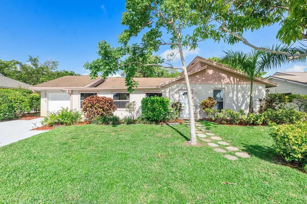 14915 Peppermill Lane Delray Beach FL 33484