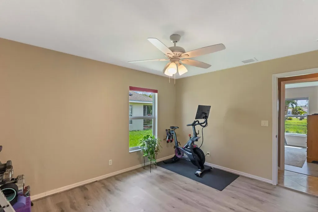 4025 SW Kadlic Street Port St Lucie FL 34953