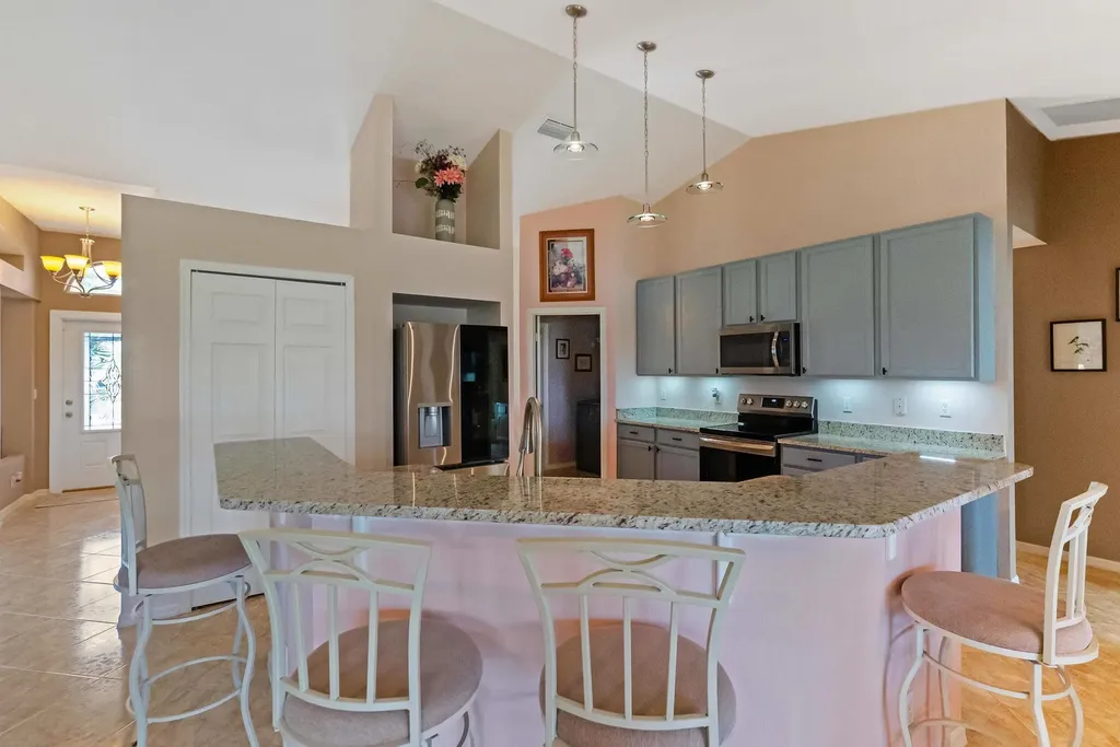 4025 SW Kadlic Street Port St Lucie FL 34953