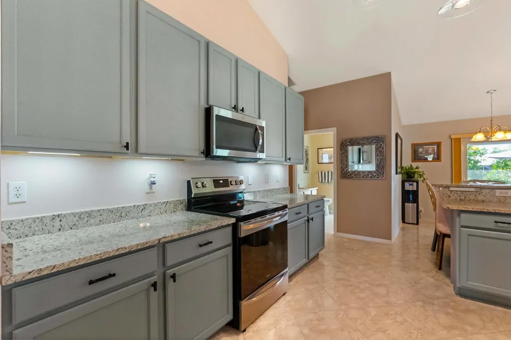4025 SW Kadlic Street Port St Lucie FL 34953