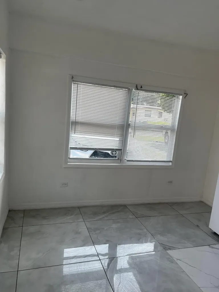 1212 NW 13th Court Fort Lauderdale FL 33311