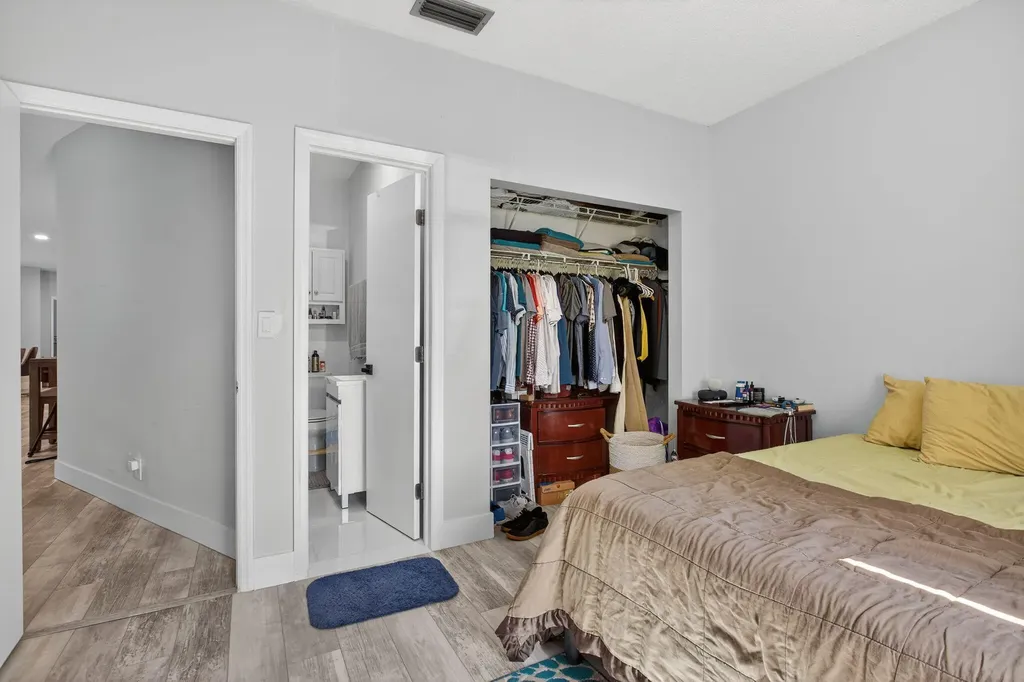 11910 Glenmore Drive Coral Springs FL 33071
