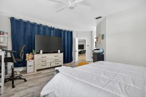 11910 Glenmore Drive Coral Springs FL 33071