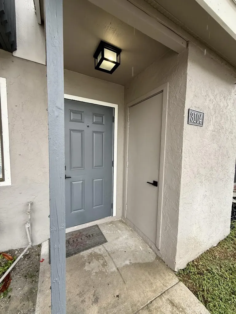 3104 Poolside Drive Greenacres FL 33463