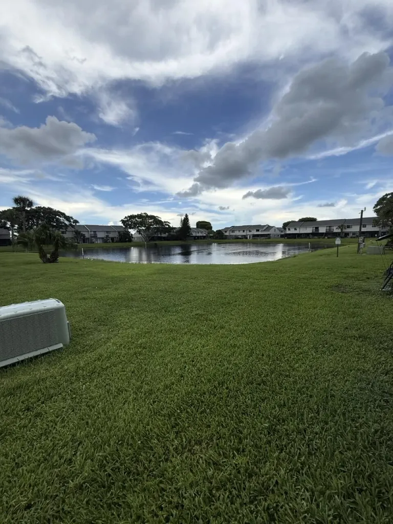3104 Poolside Drive Greenacres FL 33463