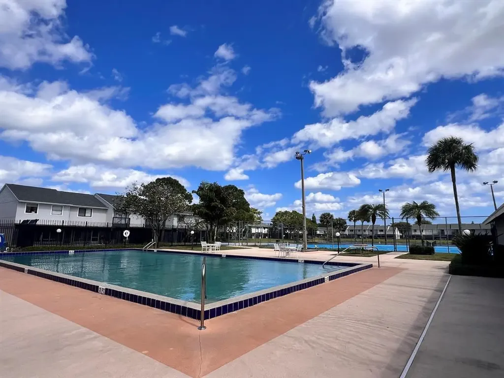 3104 Poolside Drive Greenacres FL 33463
