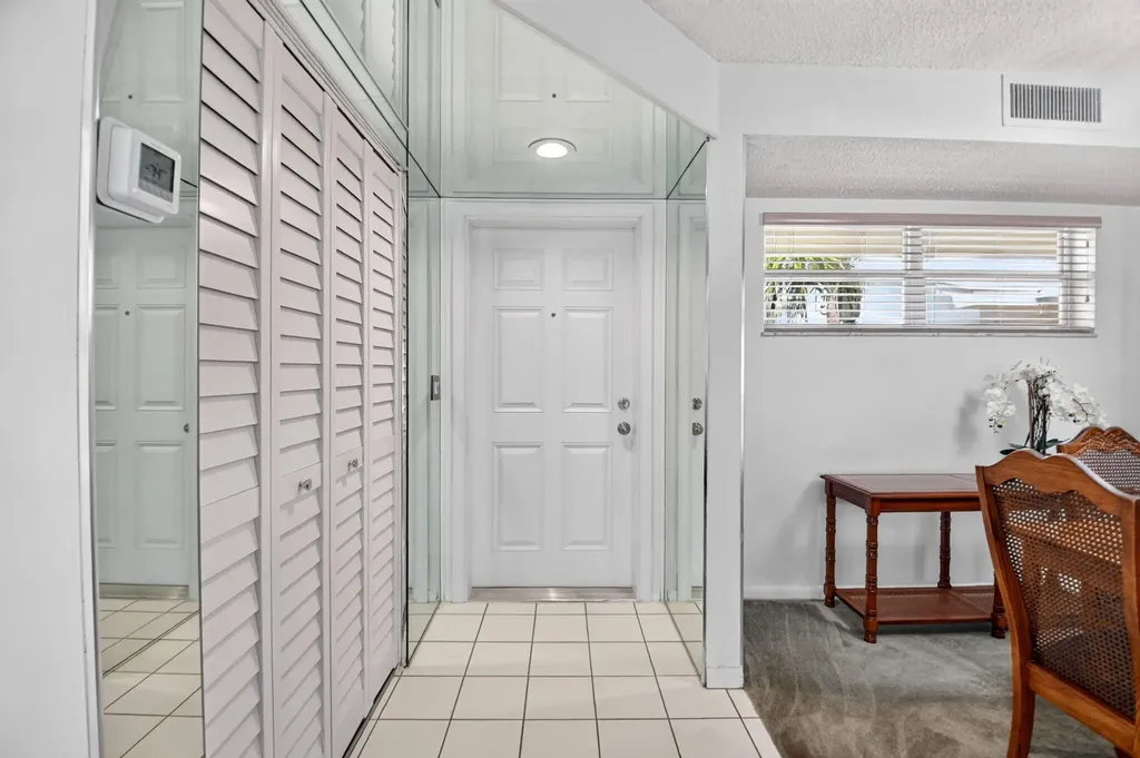 25 Colonial Club Drive Boynton Beach FL 33435