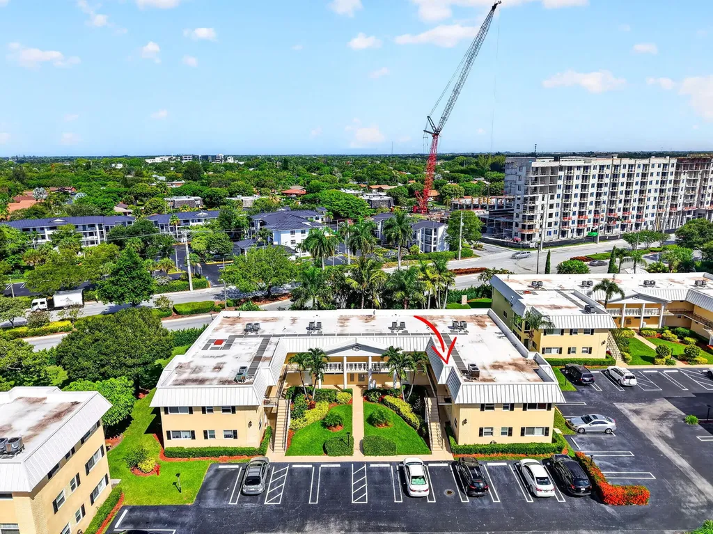 25 Colonial Club Drive Boynton Beach FL 33435