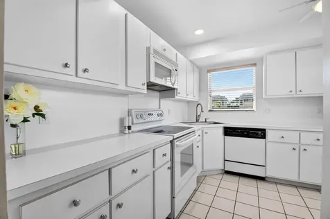 25 Colonial Club Drive Boynton Beach FL 33435