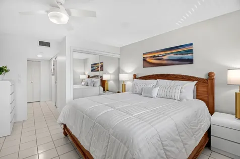25 Colonial Club Drive Boynton Beach FL 33435